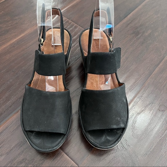 Clarks bendable women’s wedge heel sandals adjustable strap - Picture 3 of 6